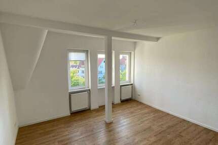 Wohnung Offenbach am Main Buchrain - 3 Zimmer, 80 m&sup2;, 1.125&euro; | Angebot:26081211