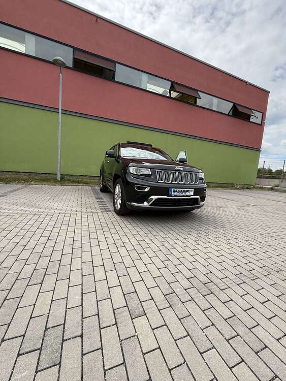 Grand Cherokee
