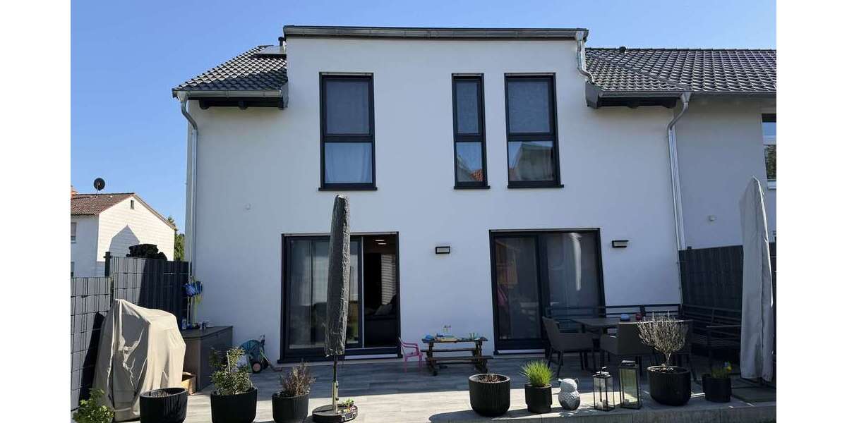 Einfamilienhaus Roßdorf - 4 Zimmer, 147 m&sup2;, 1.950&euro; | Angebot:26306865