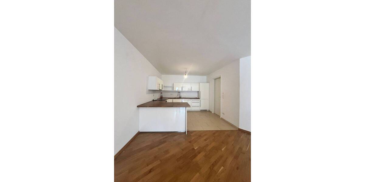Etagenwohnung Frankfurt am Main Westend-Nord - 2 Zimmer, 82 m&sup2;, 1.539&euro; | Angebot:26393100