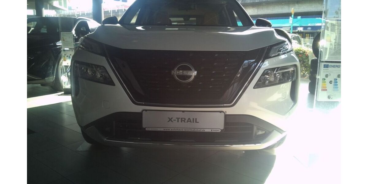 Nissan X-Trail 1.001 km 47.990 € Frankfurt 60486
