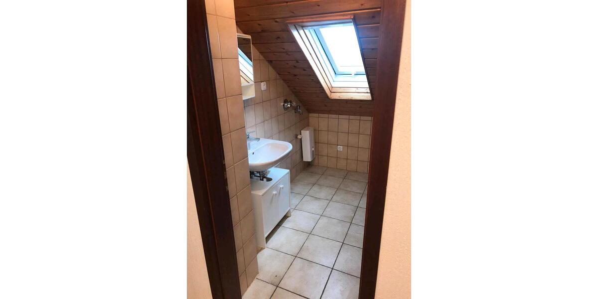 Dachgeschoßwohnung Bischofsheim - 2 Zimmer, 55 m&sup2;, 185.000&euro; | Angebot:26121507