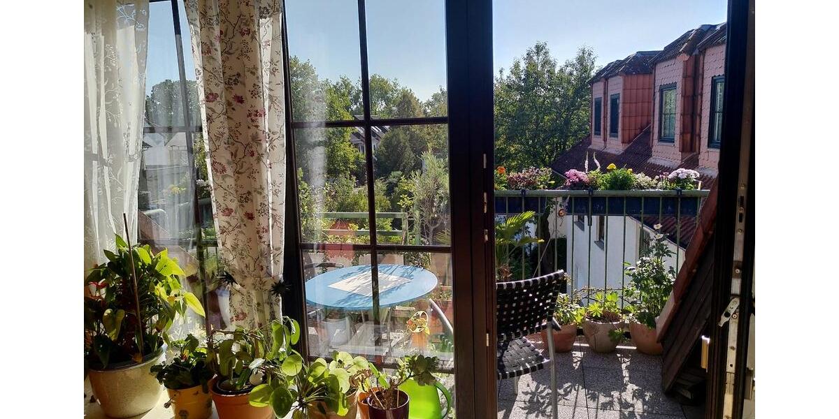 Dachgeschoßwohnung Hattersheim am Main - 3 Zimmer, 84 m&sup2;, 330.000&euro; | Angebot:22840438