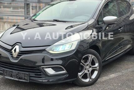 Renault Clio 120.658 km 8.750 € Frankfurt am Main 65933