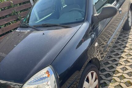 Renault Clio 93.000 km 1.990 &euro; Darmstadt-Arheilgen 64291