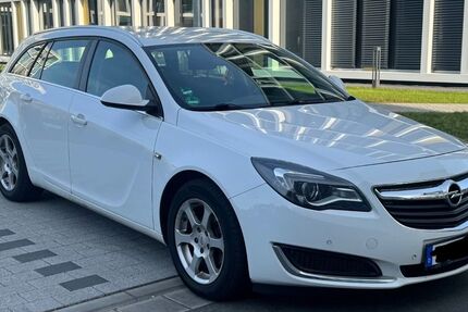 Opel Insignia 215.000 km 3.800 &euro; Frankfurt am Main 60486