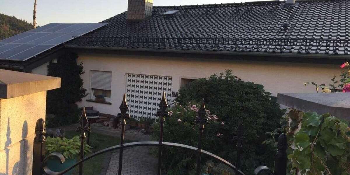 Etagenwohnung Lautertal Odw. - 3 Zimmer, 95 m&sup2;, 800&euro; | Angebot:26493993