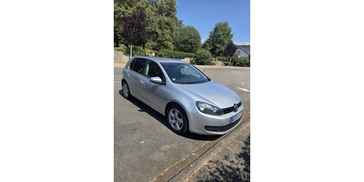 VW Golf 303.000 km 3.499 &euro; Langen 63225