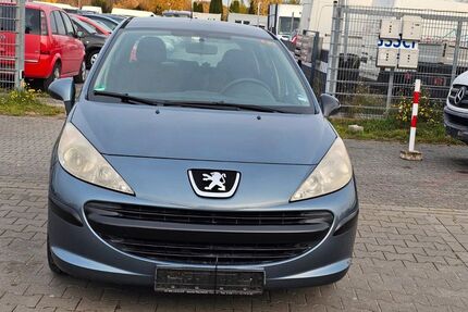 Peugeot 207 154.000 km 1.999 &euro; Dietzenbach 63128