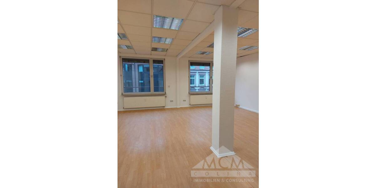 Gewerbeobjekt Frankfurt am Main / Bahnhofsviertel Bahnhofsviertel - 3 Zimmer, 120 m&sup2;, 1.750&euro; | Angebot:23986406