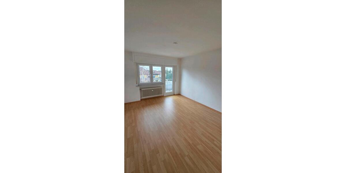 Etagenwohnung Rodgau - 4 Zimmer, 100 m&sup2;, 1.600&euro; | Angebot:25409896