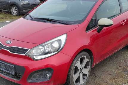 Kia Rio 133.205 km 3.799 &euro; Bickenbach 64404