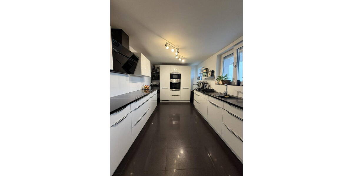 Einfamilienhaus Pfungstadt Eschollbrücken - 8 Zimmer, 300 m&sup2;, 829.000&euro; | Angebot:26128041