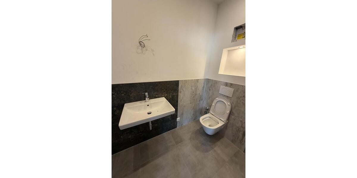 NEUBAU Doppelhaushälfte – Optimal für Arbeiten & Wohnen unter einem Dach (Erstbezug) 7 zimmer