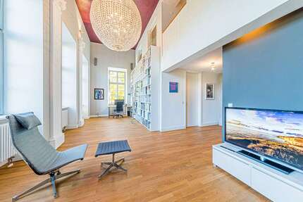 Wohnung Offenbach Bürgel - 3.5 Zimmer, 180 m&sup2;, 3.900&euro; | Angebot:23652479