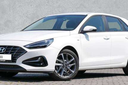 Hyundai i30 30.247 km 15.890 € Mainz-Kastel 55252