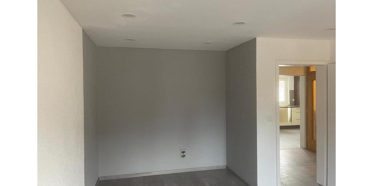 Etagenwohnung Roßdorf - 3 Zimmer, 71 m&sup2;, 1.187&euro; | Angebot:26211863