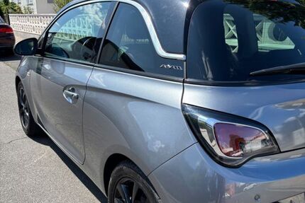 Opel Adam 72.850 km 9.900 &euro; Mörfelden-Walldorf 64546