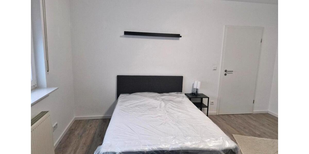 Etagenwohnung Bischofsheim - 3 Zimmer, 90 m&sup2;, 1.400&euro; | Angebot:25407883