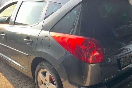Peugeot 207 189.000 km 699 &euro; Darmstadt 64293
