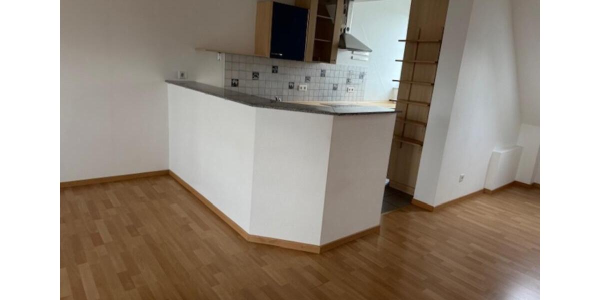 Dachgeschoßwohnung Darmstadt Darmstadt-Nord - 3 Zimmer, 92 m&sup2;, 1.000&euro; | Angebot:25056866