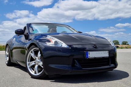 Nissan 370Z 82.000 km 19.800 &euro; Pfungstadt 64319