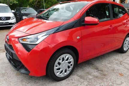 Toyota Aygo (X)