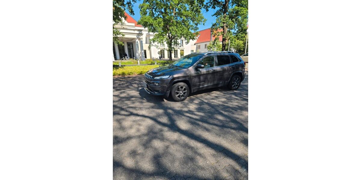 Jeep Cherokee 298.011 km 6.390 &euro; Weiterstadt 64331