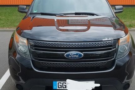 Ford Explorer 210.000 km 13.500 &euro; Ginsheim 65462