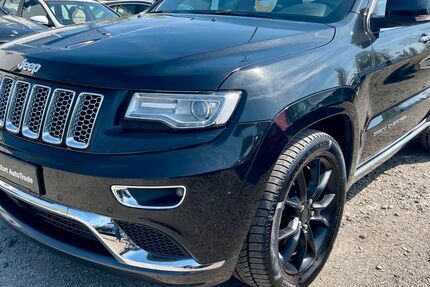 Jeep Grand Cherokee 187.832 km 15.500 &euro; Frankfurt 60386