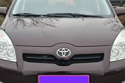 Toyota Corolla Verso 83.247 km 7.499 &euro; Langen 63225