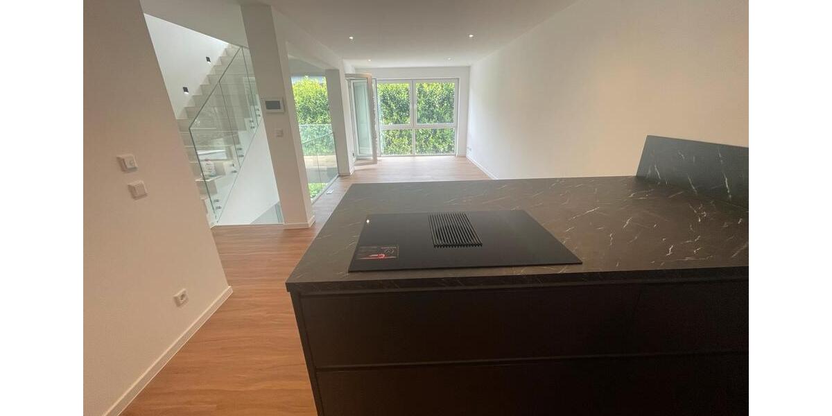 Maisonettenwohnung Bensheim - 3.5 Zimmer, 120 m&sup2;, 1.475&euro; | Angebot:26403871