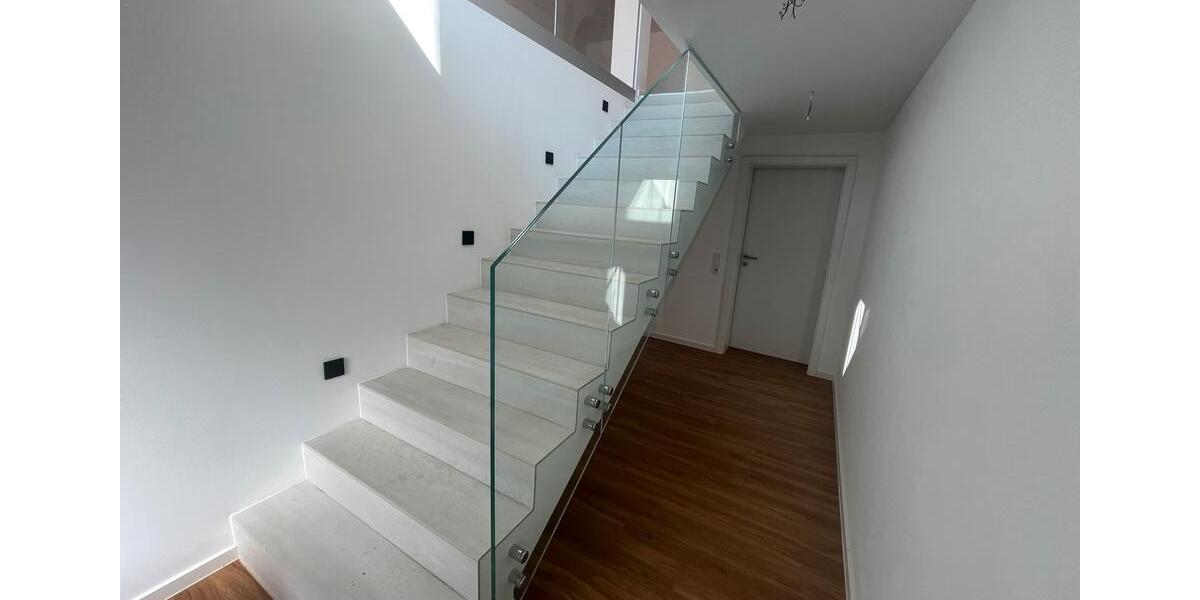 Maisonettenwohnung Bensheim - 3.5 Zimmer, 120 m&sup2;, 1.475&euro; | Angebot:26403871