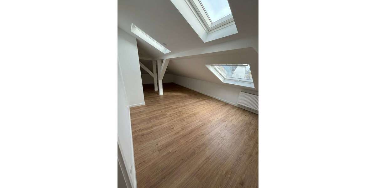 Etagenwohnung Frankfurt Unterliederbach - 4 Zimmer, 61 m&sup2;, 1.200&euro; | Angebot:25630219