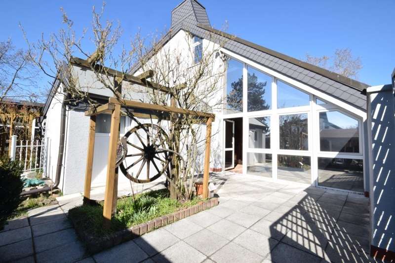 Haus zum Kaufen in Mörfelden-Walldorf 459.000 € 117 m²