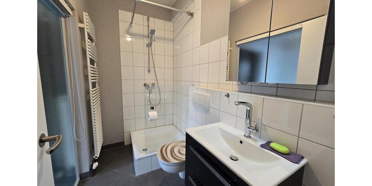 Maisonettenwohnung Raunheim - 5 Zimmer, 159 m&sup2;, 1.800&euro; | Angebot:26060130