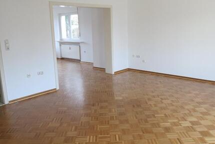 Wohnung Offenbach am Main Bürgel - 3 Zimmer, 95 m&sup2;, 1.400&euro; | Angebot:24874014