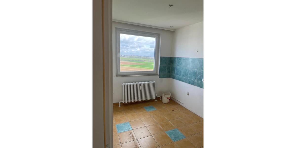 Etagenwohnung Hochheim am Main - 2 Zimmer, 61 m&sup2;, 180.000&euro; | Angebot:27068474