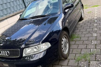 Audi A4 307.000 km 800 &euro; Bischofsheim 65474