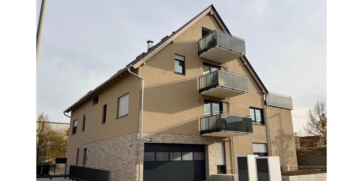 Dachgeschoßwohnung Hofheim am Taunus - 4 Zimmer, 131 m&sup2;, 673.000&euro; | Angebot:25395333