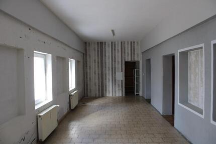 Vielseitige Gewerbefläche mit 120qm und guter Raumaufteilung zimmer