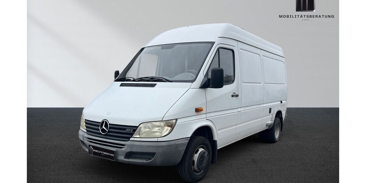 Mercedes-Benz Sprinter 148.612 km 12.999 &euro; Ginsheim-Gustavsburg 65462