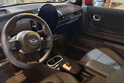 Mini John Cooper Works 2.100 km 37.900 &euro; Dietzenbach 63128