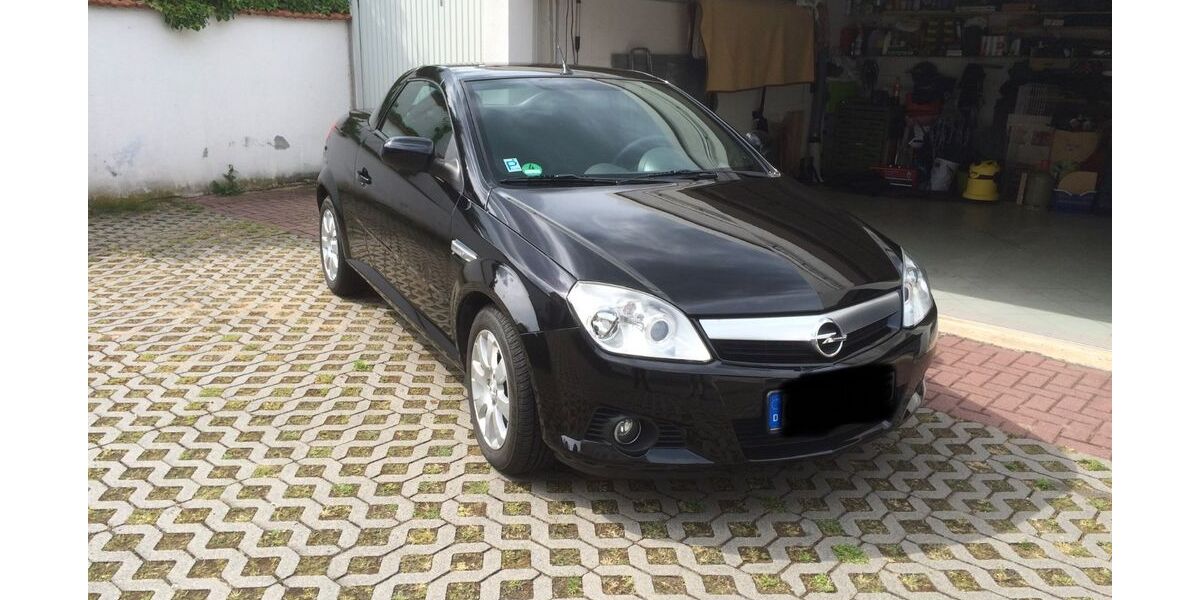 Opel Tigra 102.167 km 2.790 &euro; Babenhausen 64832