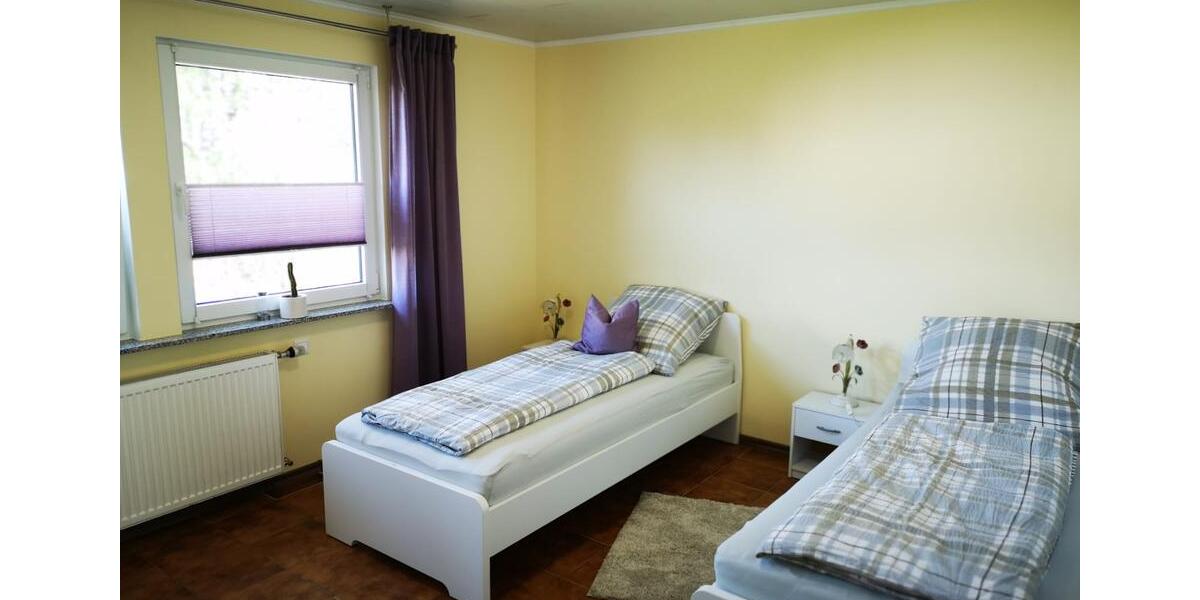 Hochparterre Rimbach - 5 Zimmer, 100 m&sup2;, 1.300&euro; | Angebot:26614070