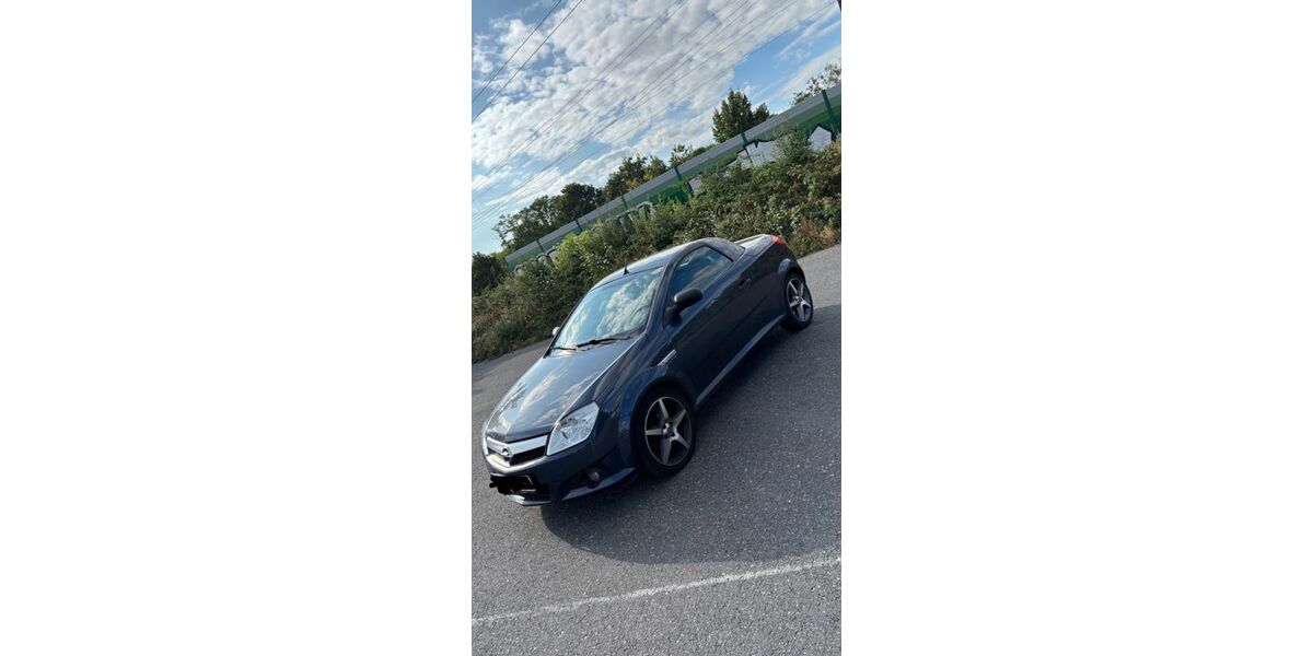 Opel Tigra 99.955 km 3.950 &euro; Flörsheim am Main 65439