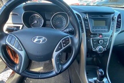 Hyundai i30 169.000 km 5.999 &euro; Bickenbach 64404