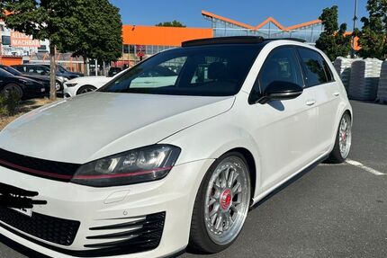 VW Golf 110.000 km 15.000 &euro; Dreieich 63303