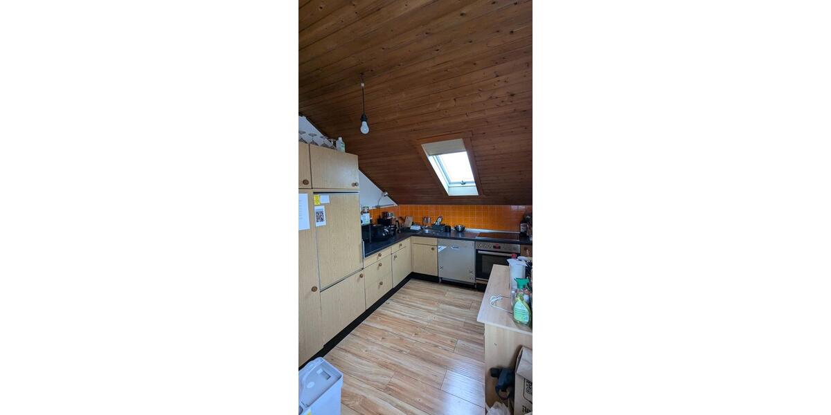 Dachgeschoßwohnung Heppenheim (Bergstraße) - 3 Zimmer, 70 m&sup2;, 950&euro; | Angebot:26699250