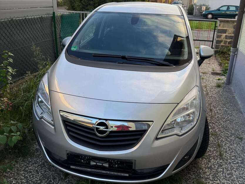 Opel Meriva 40.800 km 7.480 € Rüsselsheim 65428